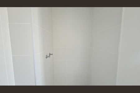Banheiro de apartamento para alugar com 2 quartos, 37m² em Vila Gea, São Paulo