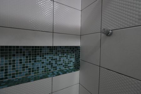 Banheiro de apartamento para alugar com 3 quartos, 60m² em Chácara Santo Antônio, São Paulo