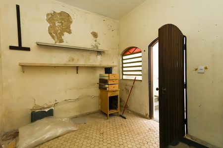 Casa para alugar com 252m², 3 quartos e 6 vagas Casa para alugar com 252m², 3 quartos e 6 vagasQuarto de serviço