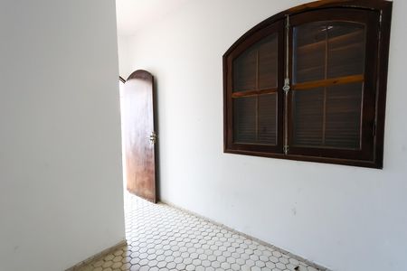 Casa para alugar com 252m², 3 quartos e 6 vagas Casa para alugar com 252m², 3 quartos e 6 vagasQuarto da Edícula
