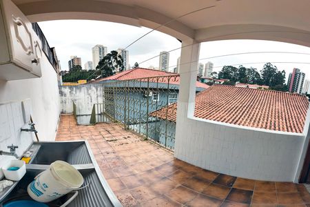 Casa para alugar com 252m², 5 quartos e 6 vagas Casa para alugar com 252m², 5 quartos e 6 vagasÁrea de Serviço