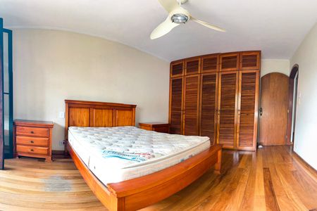 Casa para alugar com 252m², 5 quartos e 6 vagas Casa para alugar com 252m², 5 quartos e 6 vagasquarto 1