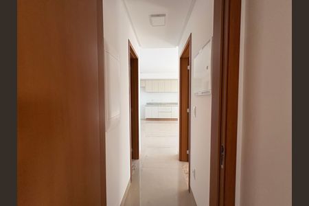 Corredor de apartamento para alugar com 2 quartos, 66m² em Setor Pedro Ludovico, Goiânia