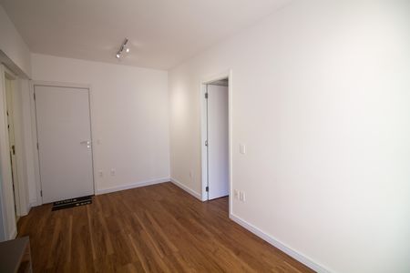 Sala  de apartamento para alugar com 1 quarto, 50m² em Jardim das Acacias, São Paulo