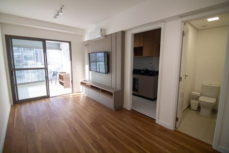 Sala  de apartamento para alugar com 1 quarto, 50m² em Jardim das Acacias, São Paulo