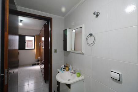 Apartamento à venda com 75m², 2 quartos e 1 vaga Apartamento à venda com 75m², 2 quartos e 1 vagaBanheiro da Suíte