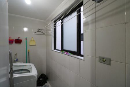 Apartamento à venda com 75m², 2 quartos e 1 vaga Apartamento à venda com 75m², 2 quartos e 1 vagaÁrea de Serviço