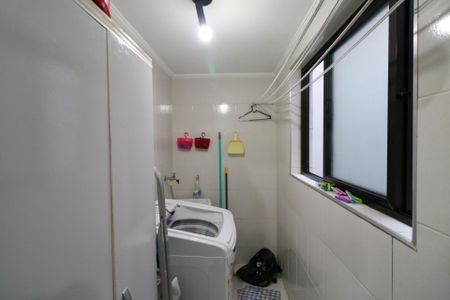 Apartamento à venda com 75m², 2 quartos e 1 vaga Apartamento à venda com 75m², 2 quartos e 1 vagaÁrea de Serviço