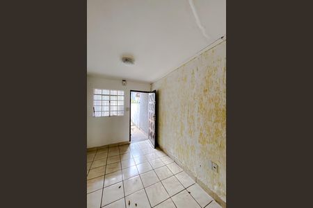 Casa à venda com 310m², 2 quartos e 4 vagas Casa à venda com 310m², 2 quartos e 4 vagasCozinha