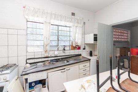 Casa à venda com 500m², 2 quartos e 5 vagas Casa à venda com 500m², 2 quartos e 5 vagasCozinha