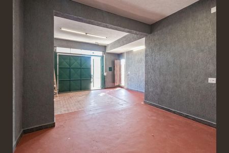 Casa à venda com 180m², 3 quartos e 2 vagas