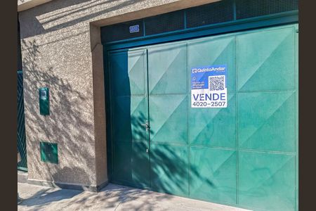 Casa à venda com 180m², 3 quartos e 2 vagas