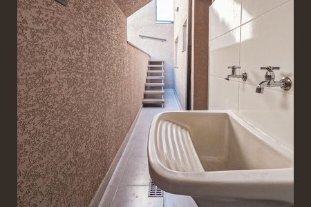 Casa à venda com 180m², 3 quartos e 2 vagas