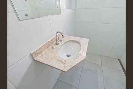 Casa à venda com 180m², 3 quartos e 2 vagas