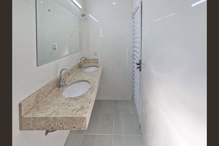 Casa à venda com 180m², 3 quartos e 2 vagas