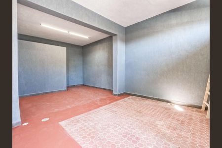 Casa à venda com 180m², 3 quartos e 2 vagas