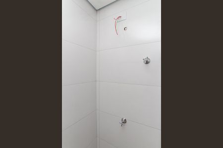 Apartamento à venda com 35m², 2 quartos e sem vaga Apartamento à venda com 35m², 2 quartos e sem vagaBanheiro