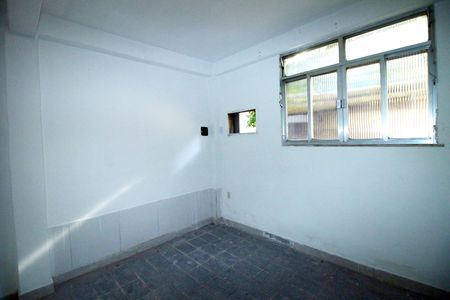 Quarto 1 de casa para alugar com 2 quartos, 60m² em Penha, Rio de Janeiro