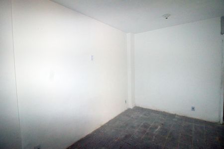 Sala de casa para alugar com 2 quartos, 60m² em Penha, Rio de Janeiro