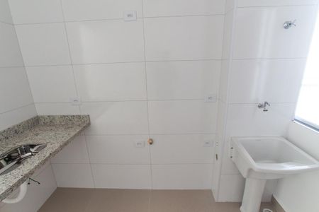 Apartamento à venda com 35m², 2 quartos e sem vaga Apartamento à venda com 35m², 2 quartos e sem vagaCozinha e Área de Serviço