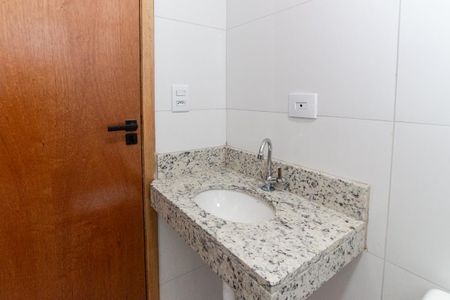 Apartamento à venda com 31m², 2 quartos e sem vagaBanheiro