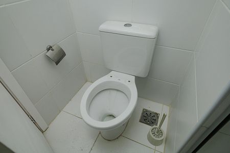Apartamento à venda com 54m², 2 quartos e 1 vaga Apartamento à venda com 54m², 2 quartos e 1 vagaBanheiro