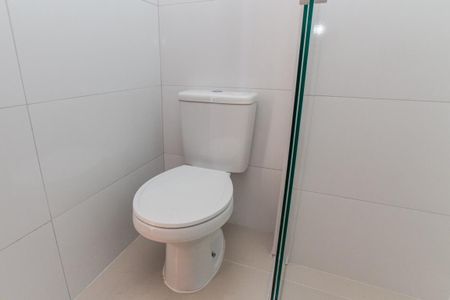 Apartamento para alugar com 31m², 2 quartos e sem vaga Apartamento para alugar com 31m², 2 quartos e sem vagaBanheiro