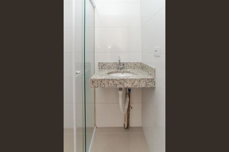 Apartamento para alugar com 31m², 2 quartos e sem vaga Apartamento para alugar com 31m², 2 quartos e sem vagaBanheiro