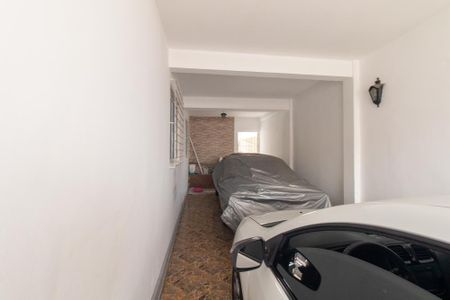 Casa à venda com 300m², 3 quartos e 3 vagasGaragem