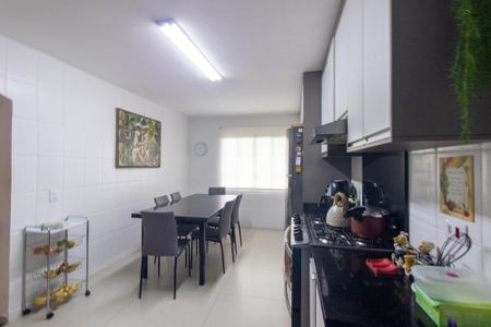Casa à venda com 300m², 3 quartos e 3 vagasCozinha