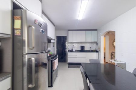 Casa à venda com 300m², 3 quartos e 3 vagasCozinha