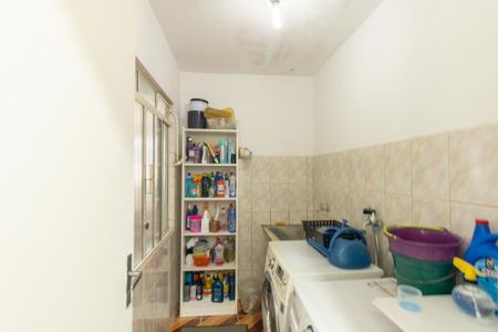Casa à venda com 300m², 3 quartos e 3 vagasÁrea de Serviço