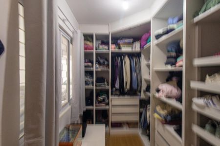 Casa à venda com 300m², 3 quartos e 3 vagasCloset do Quarto 2