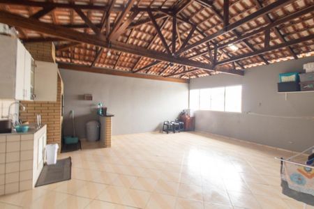 Casa à venda com 300m², 3 quartos e 3 vagasChurrasqueira