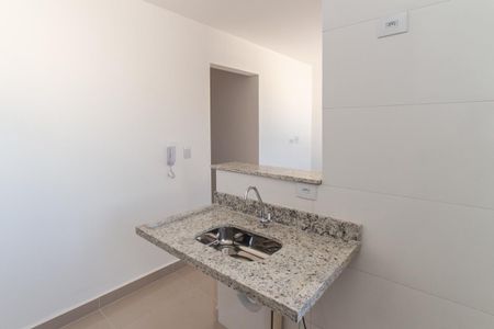 Apartamento para alugar com 31m², 2 quartos e sem vaga Apartamento para alugar com 31m², 2 quartos e sem vagaCozinha e Área de Serviço