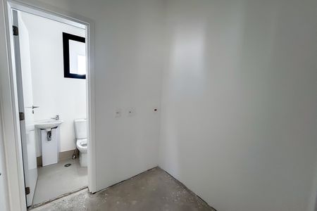 Apartamento à venda com 201m², 3 quartos e 3 vagasBanheiro social