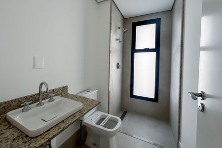 Apartamento à venda com 201m², 3 quartos e 3 vagasBanheiro da suíte 2