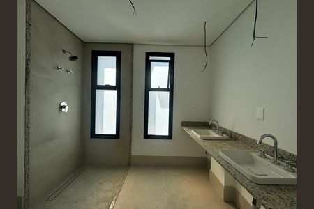 Apartamento à venda com 201m², 3 quartos e 3 vagasBanheiro da suíte 3