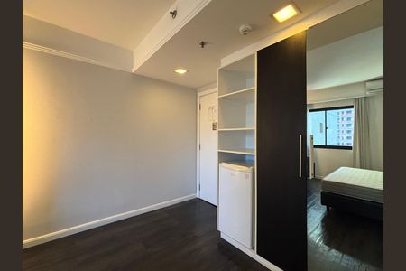 Studio para alugar com 31m², 1 quarto e 1 vaga Studio para alugar com 31m², 1 quarto e 1 vagaStudio
