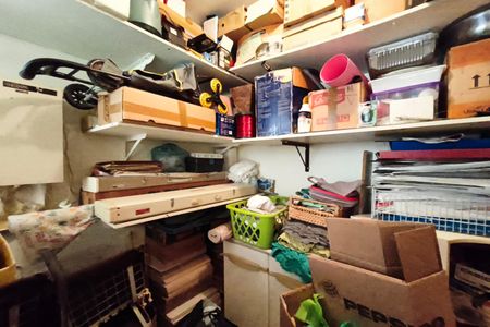 Apartamento à venda com 174m², 3 quartos e 3 vagas Apartamento à venda com 174m², 3 quartos e 3 vagasQuarto de Serviço