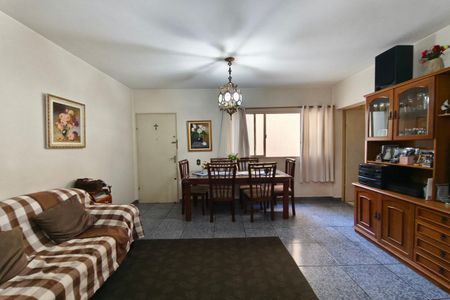 Apartamento à venda com 174m², 3 quartos e 3 vagas Apartamento à venda com 174m², 3 quartos e 3 vagasSala