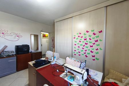 Apartamento à venda com 174m², 3 quartos e 3 vagas Apartamento à venda com 174m², 3 quartos e 3 vagasQuarto 3