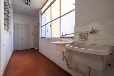 Apartamento para alugar com 143m², 3 quartos e sem vaga Apartamento para alugar com 143m², 3 quartos e sem vagaÁrea de Serviço