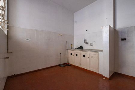 Apartamento para alugar com 143m², 3 quartos e sem vaga Apartamento para alugar com 143m², 3 quartos e sem vagaCozinha