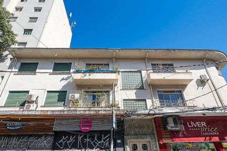 Apartamento para alugar com 143m², 3 quartos e sem vaga Apartamento para alugar com 143m², 3 quartos e sem vagaFachada