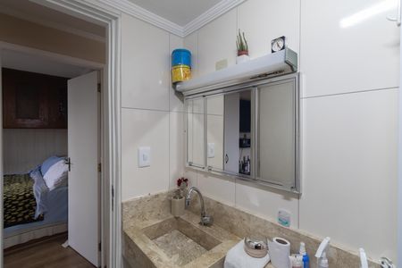 Banheiro de apartamento para alugar com 2 quartos, 59m² em Jardim Andarai, São Paulo
