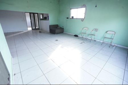 Casa à venda com 150m², 4 quartos e 3 vagas