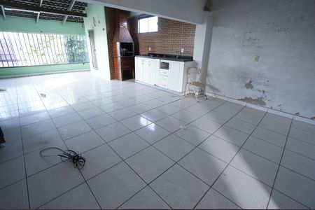 Casa à venda com 150m², 4 quartos e 3 vagas