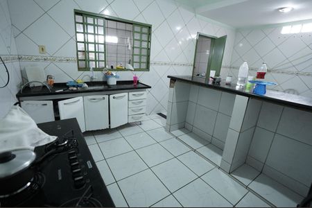 Casa à venda com 150m², 4 quartos e 3 vagas