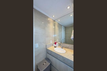 Apartamento à venda com 92m², 2 quartos e 2 vagasBanheiro da Suíte